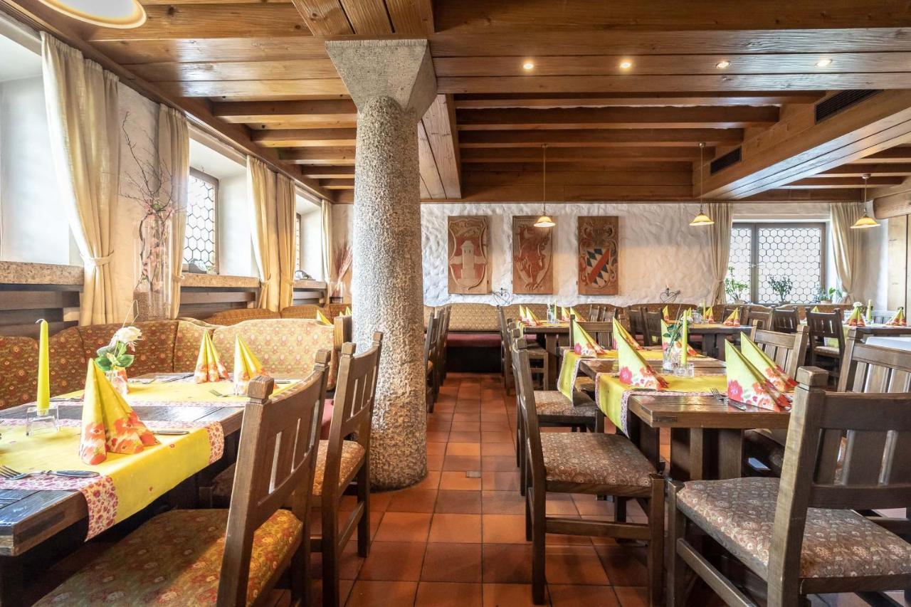 Hotel-Gasthof Zum Dragoner Peiting Buitenkant foto