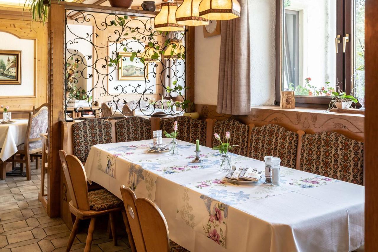 Hotel-Gasthof Zum Dragoner Peiting Buitenkant foto